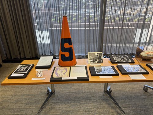 2025SrAlumPopUpTable2