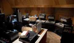 preservation studio in Belfer with playback equipment