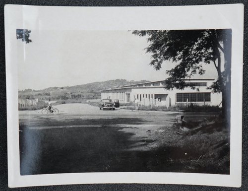 A view of the Branchell factory in Bayamón from outside. Edward Hellmich Papers.