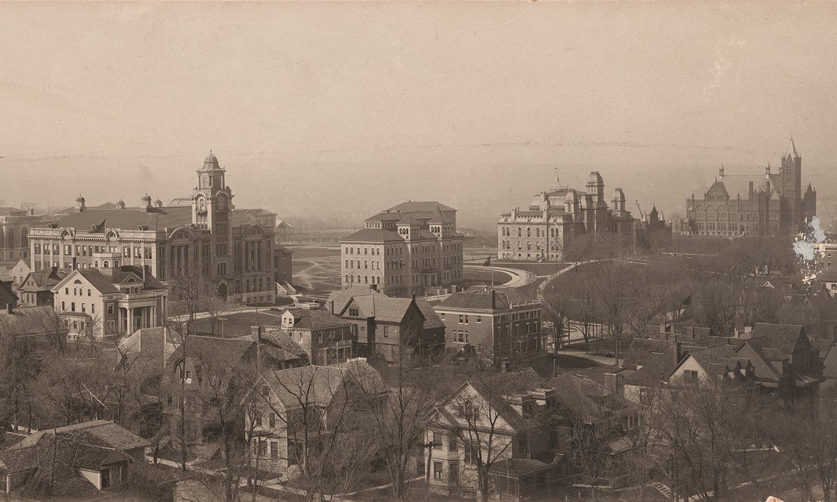 Photograph of Syracuse University campus and its buildings, dated 1914