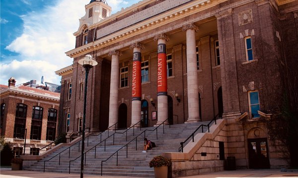 outside of Carnegie Library building