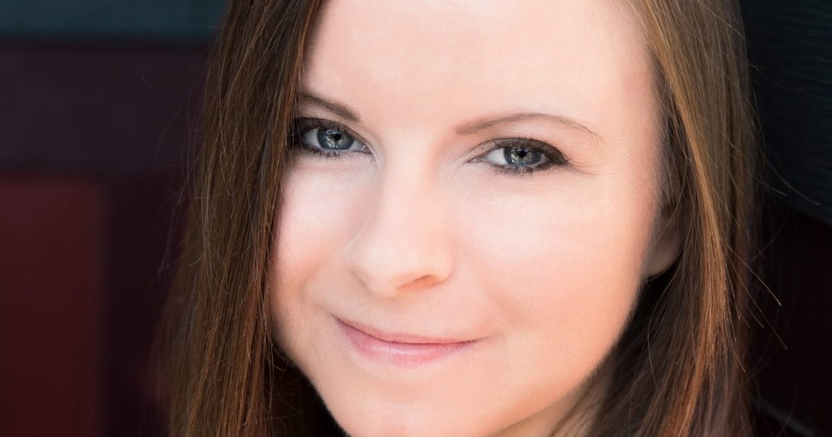 headshot