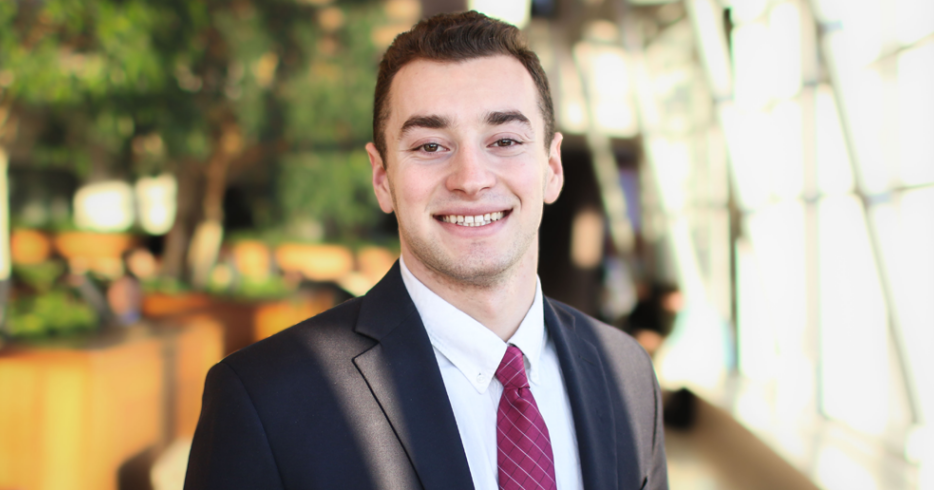 Dylan Gans headshot