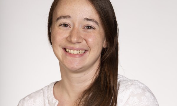 head and shoulders photo of Kristin Jeter