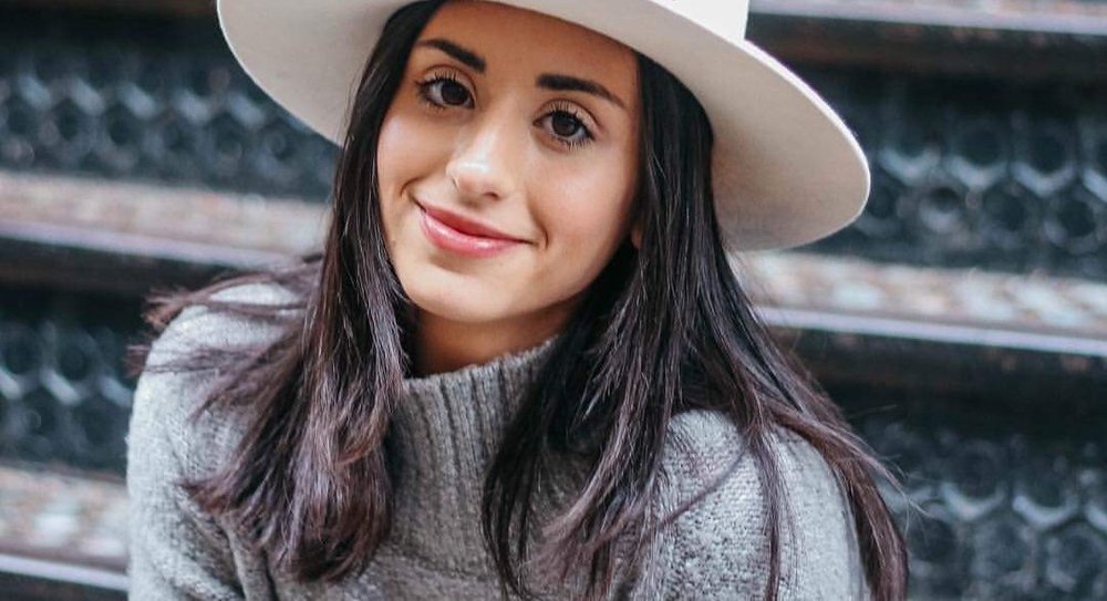 headshot Julia Haber