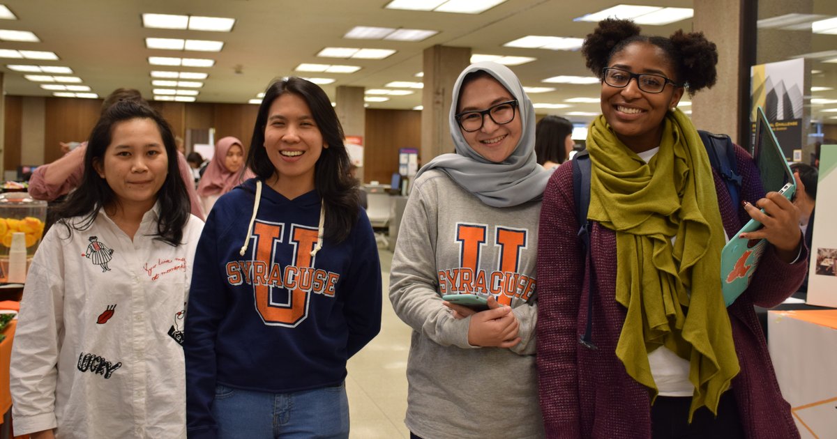 students at an event at SU Libraries
