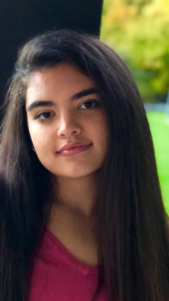 Maggie Sardino headshot