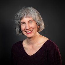 headshot of Stephanie JH McReynolds