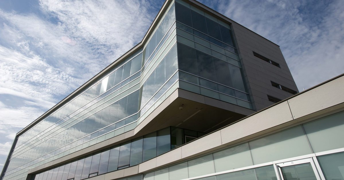 SyracuseCoE building