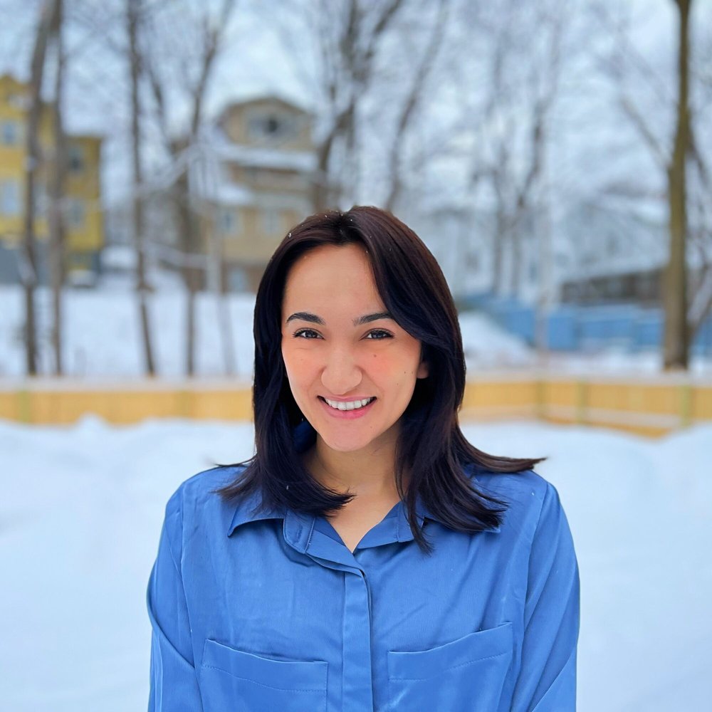 Tanya Mir smiles for a photo