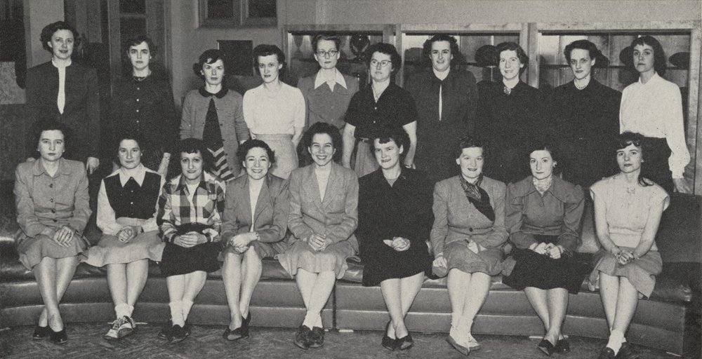 Yearbook photo of the Women’s Veterans Association from the 1950 Onondagan. Syracuse University Yearbook Collection.