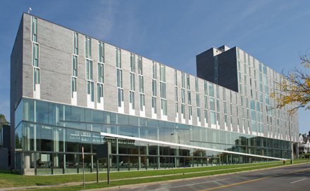 silver and glass multi-floor modern architecture building