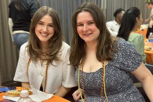 Founders Circle 2023 members Natasha Brao ’22, G’23 (Whitman) and Kelly Davis ’23 (Whitman)